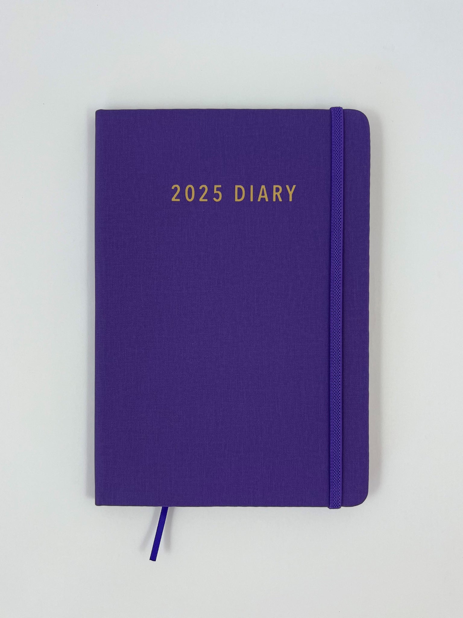 2025 A5 Diary Week to View - Violet