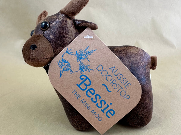 Aussie Paperweight - Mini Bessie the Cow