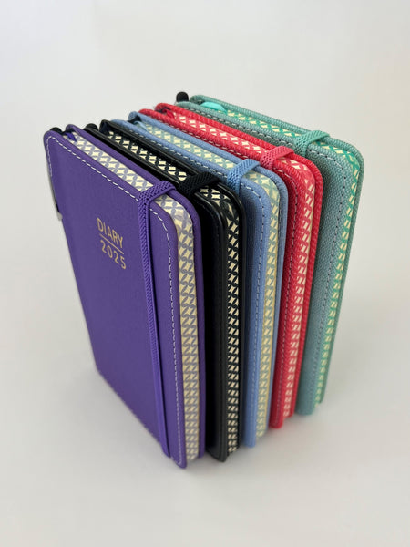 2025 Week to View Slim Diary w/ Pen - Violet